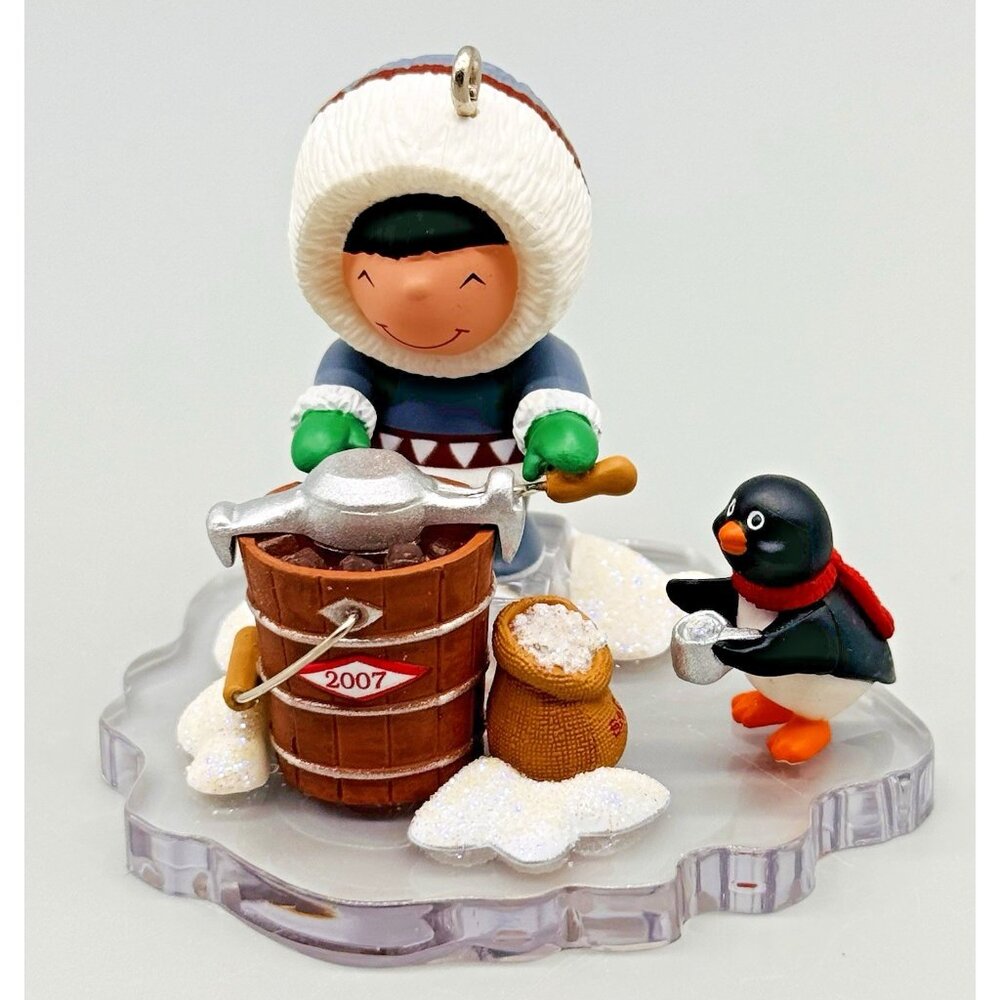 Hallmark Frosty Friends Christmas Ornament 2007 2009‎ Eskimo Penguin Lot of 2 - Picture 3 of 6